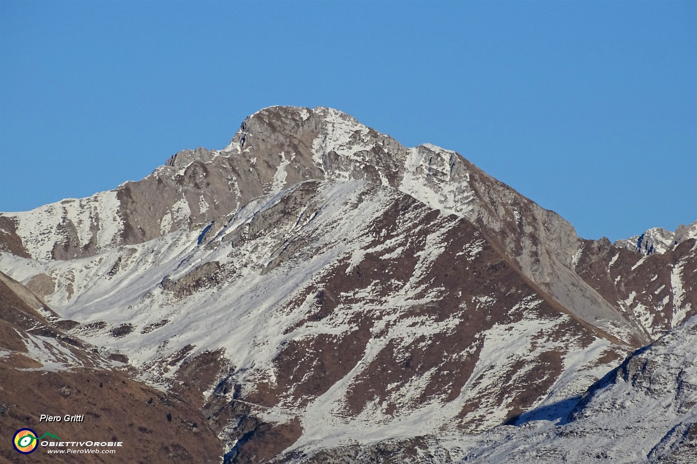 57 Zoom in Cima di Valmora.JPG